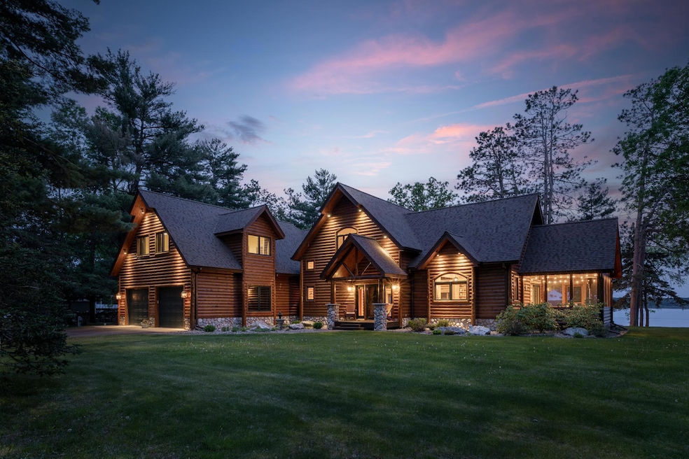 For Sale $1,695,000 • Co-Listing Agent