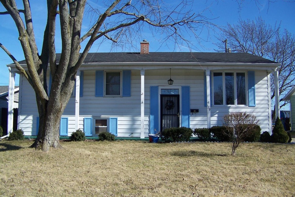 120 S Chase Dr, Crown Point, IN 46307 - photo 1