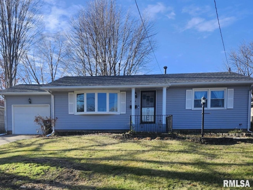 2116 32nd St, Rock Island, IL 61201 - photo 1