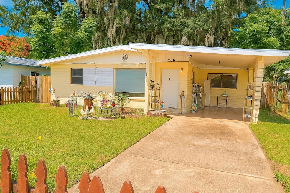 765 Greenway Place, Daytona Beach, FL 32114 - photo 1