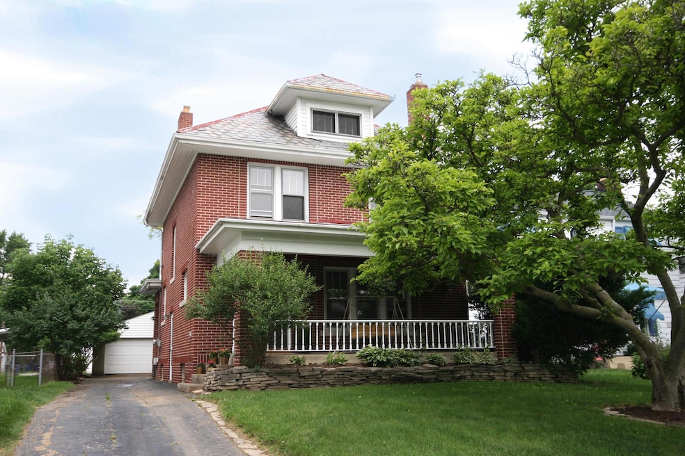 Welcome to 3010 Wicklow Rd