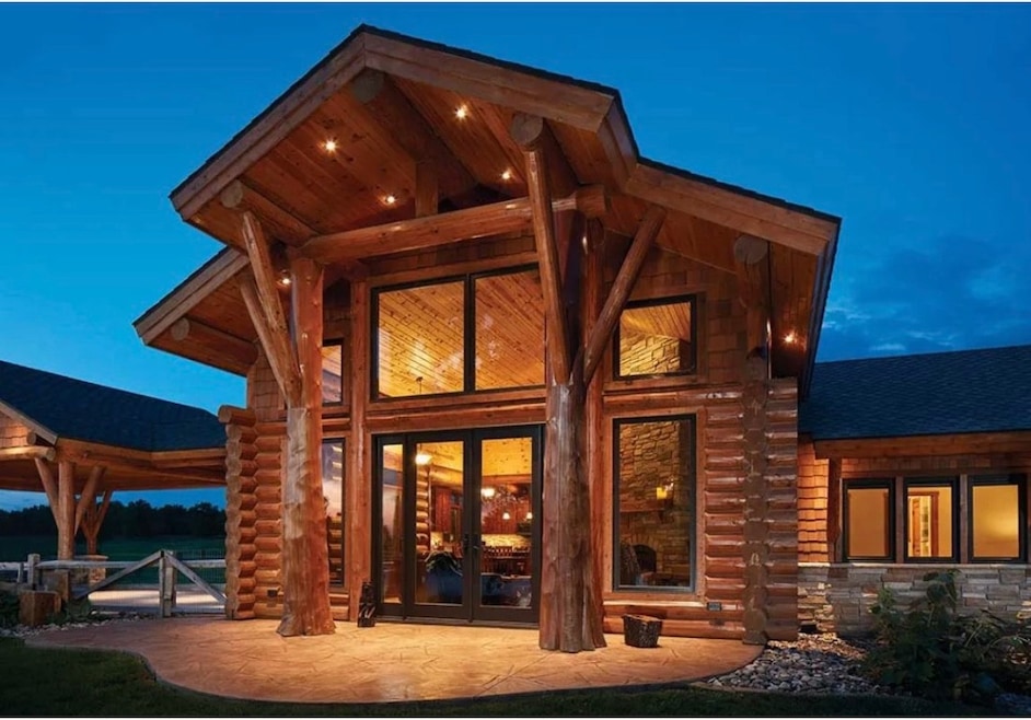 140 Falcon Dr, Montezuma, IA 50171 - photo 1