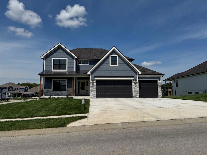 12860 N Champanel Way, Platte City, MO 64079 - photo 1