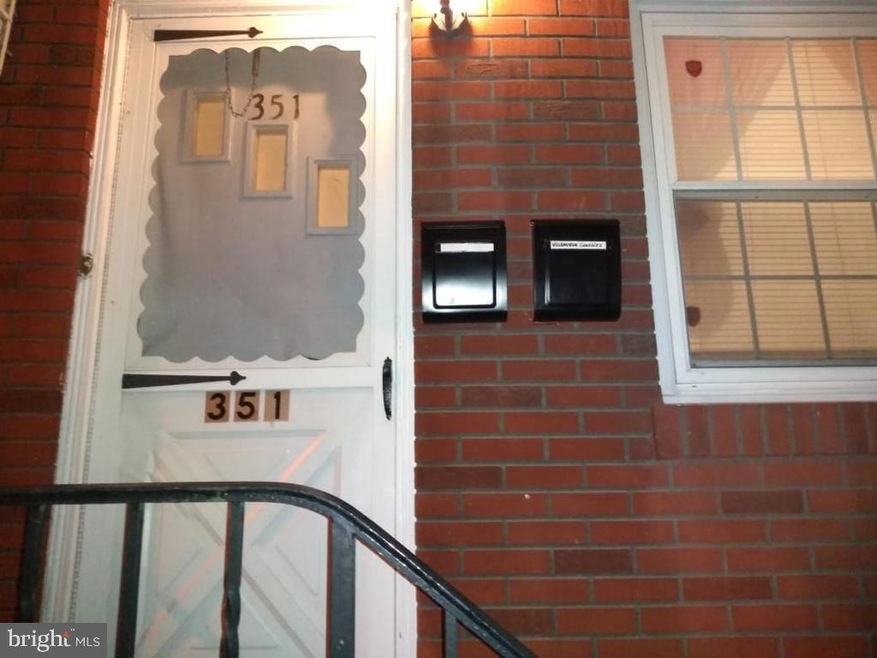 351 Moss St, Reading, PA 19604 - photo 1