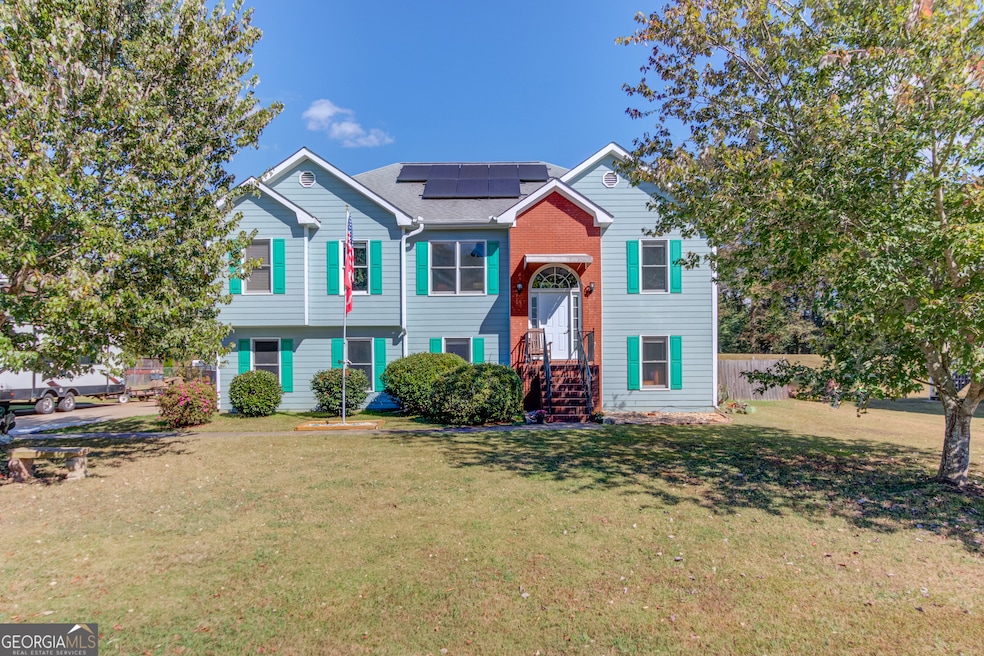 154 Serenity Ct, Hoschton, GA 30548 - photo 1