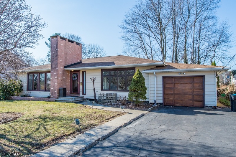 131 Franklin St, Verona, NJ 07044 - photo 1