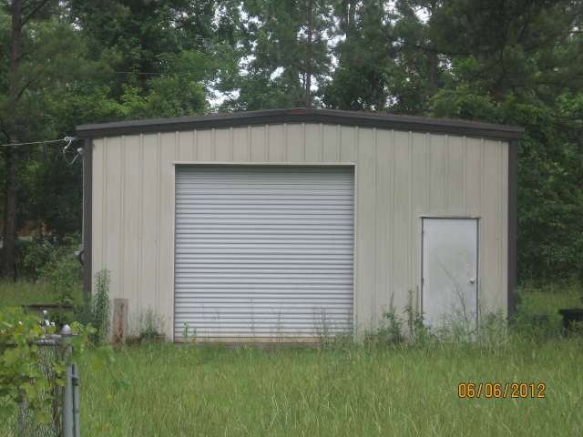 6004 James Dr, Albany, GA 31705 - photo 1