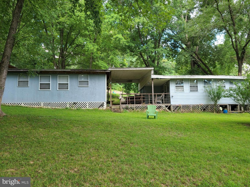 0 Block 41 Lots 11 12 36 & 37 Hot Dog unit WVBE2012236, Falling Waters, WV 25419 - photo 1