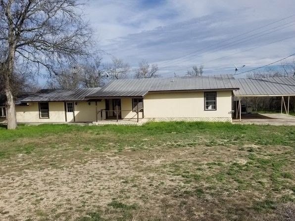 unlisted-address, Hondo, TX 78861 - photo 1