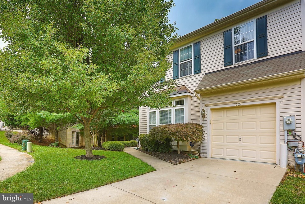 220 Arbor Vista Ln, Owings Mills, MD 21117 - photo 1