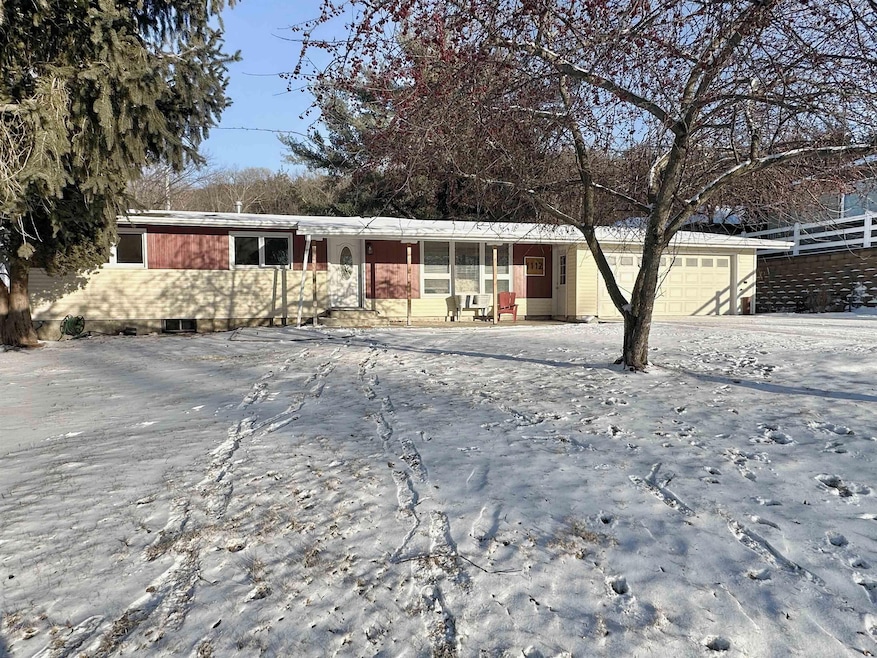 Sold $255,000