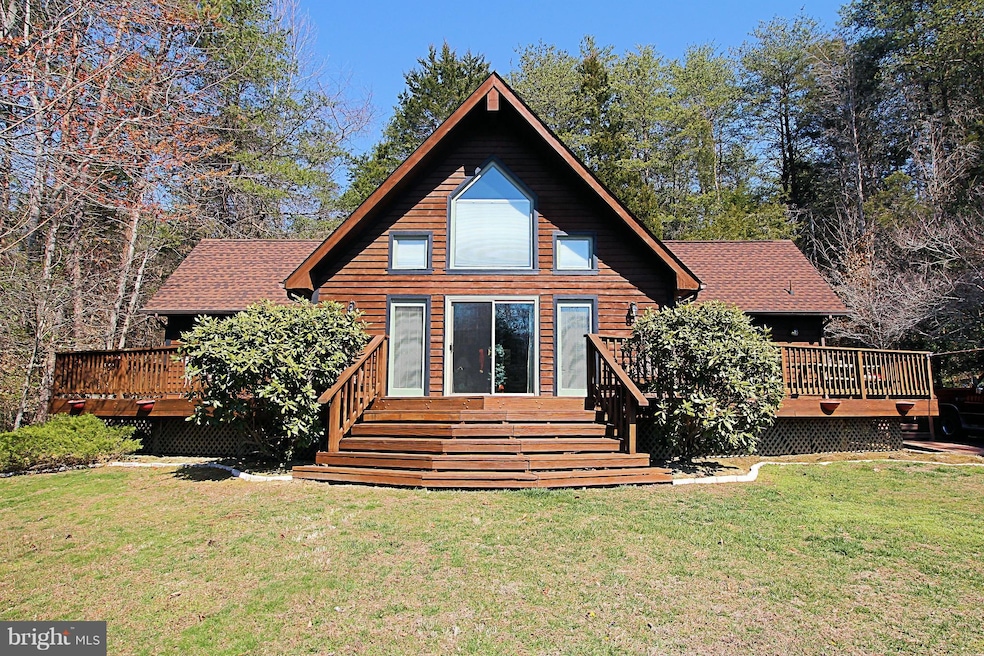 1498 N Lakeshore Dr, Louisa, VA 23093 - photo 1