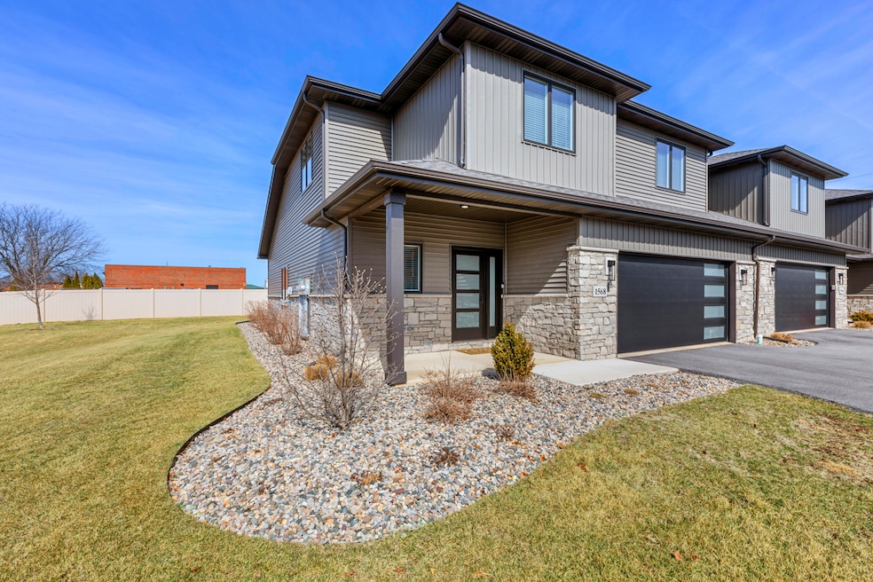 1568 Sheffield Ave, Dyer, IN 46311 - photo 1