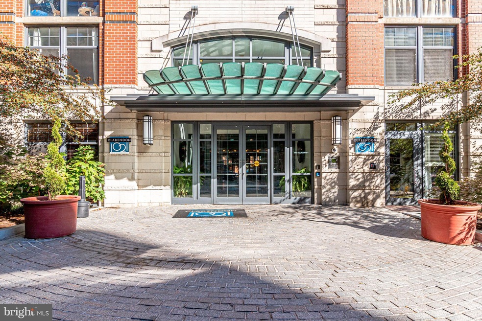 Clarendon 1021 unit 707, Arlington, VA 22201 - photo 1