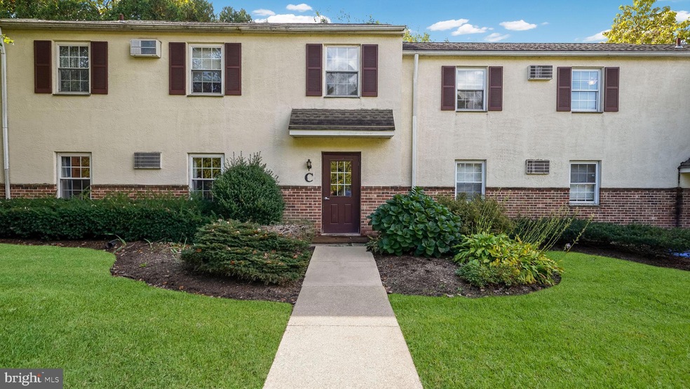 103 Deep Run Rd unit C3, Dublin, PA 18917 - photo 1