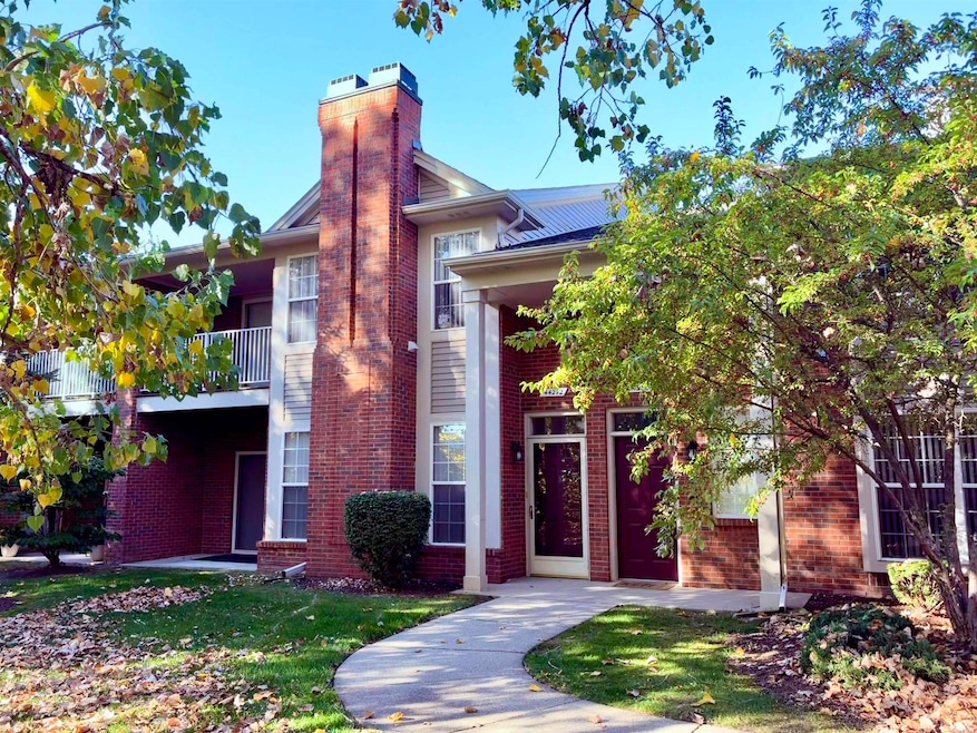 44272 Princeton Dr unit 159, Clinton Township, MI 48038 - photo 1