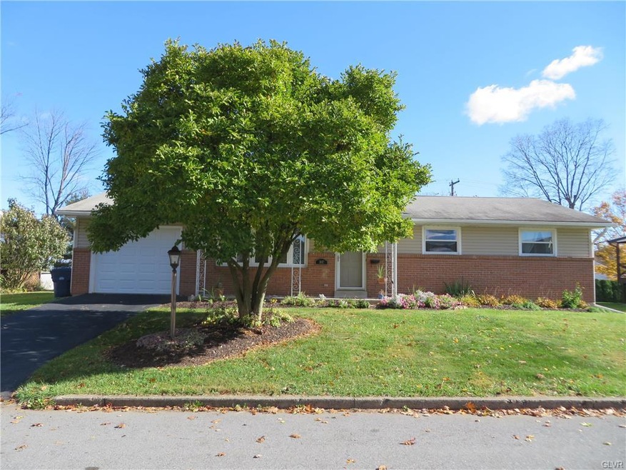 Welcome to 1847 N 20th Street in South Whitehall T