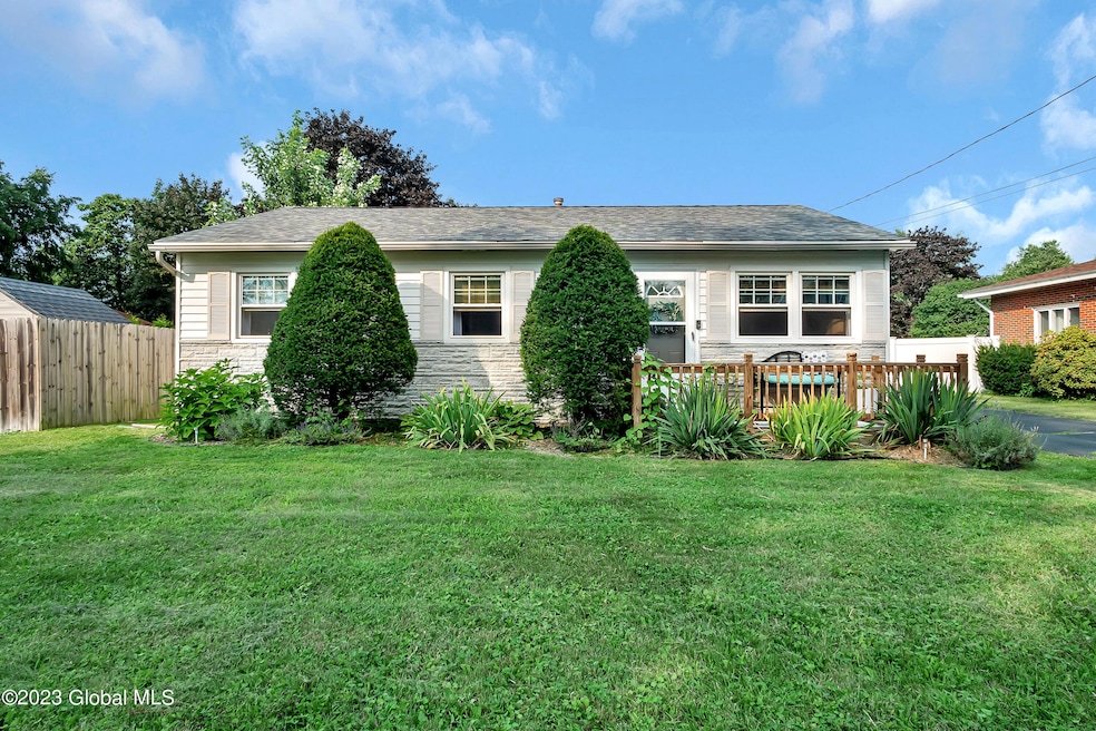 26 Rhode Island Ave, Rensselaer, NY 12144 - photo 1