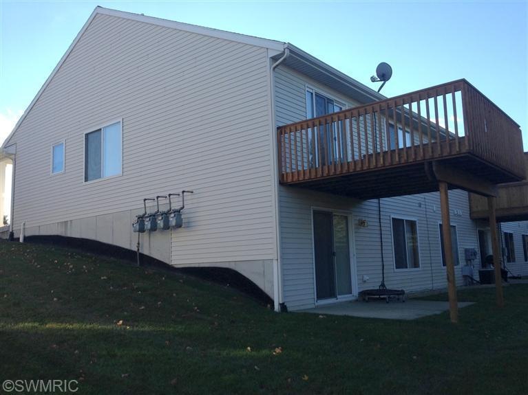 1181 Angels Trace Dr SW, Wyoming, MI 49509 - photo 1