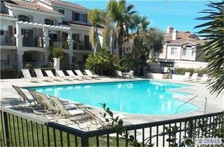 HOA pool