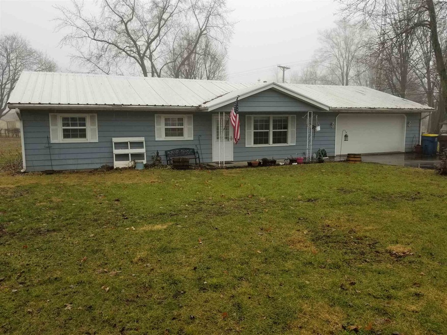 1614 Park Ave, Auburn, IN 46706 - photo 1