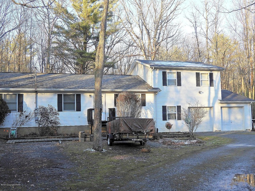 230 Hawthorn Ln, Kunkletown, PA 18058 - photo 1