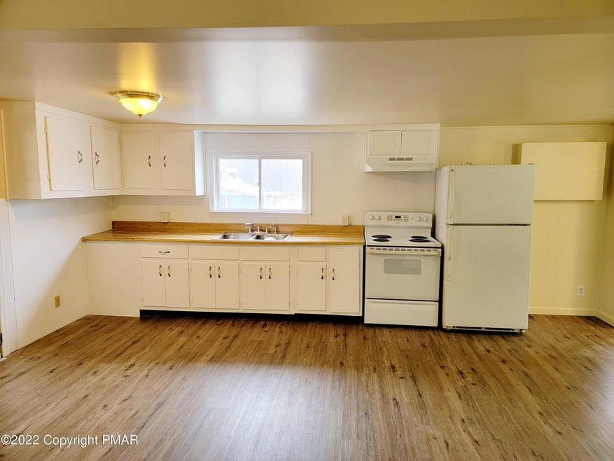 117 Maggie Way, Effort, PA 18330 - photo 1