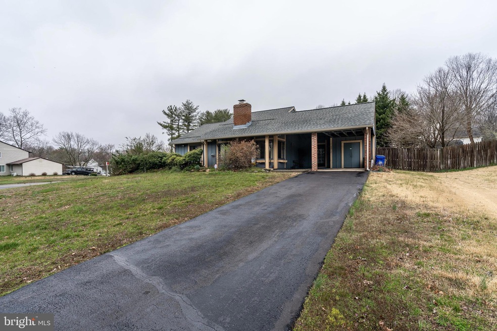 2917 Needlewood Ln, Bowie, MD 20716 - photo 1