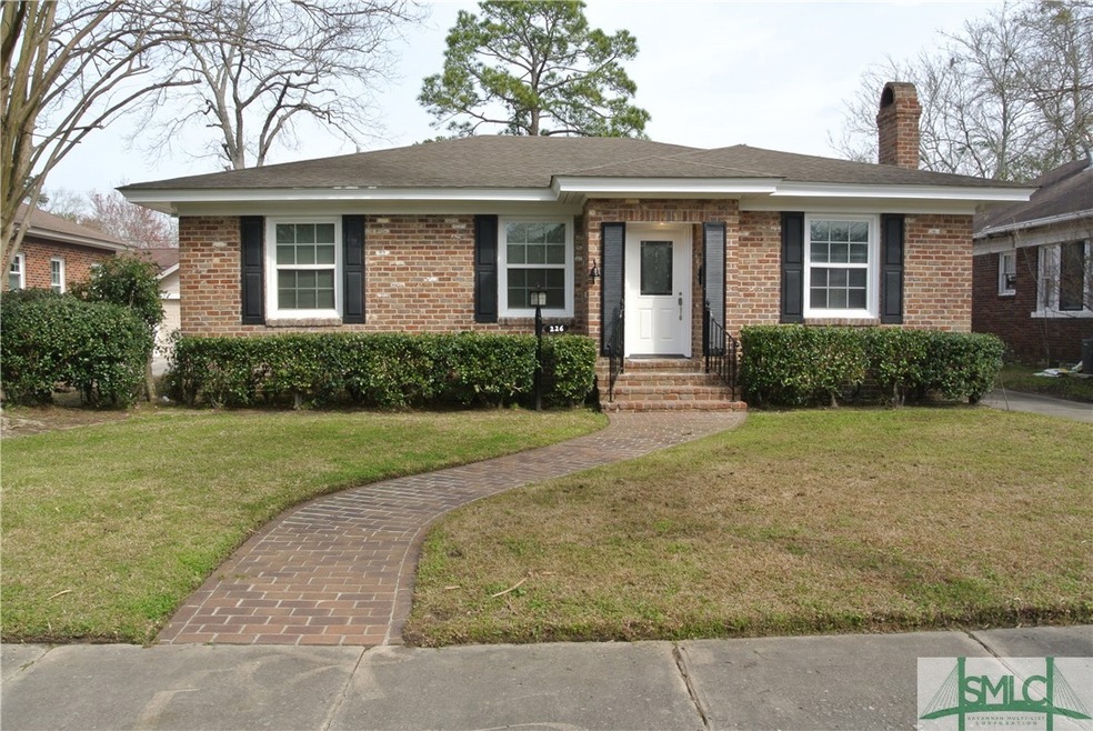 226 E 54th St, Savannah, GA 31405 - photo 1