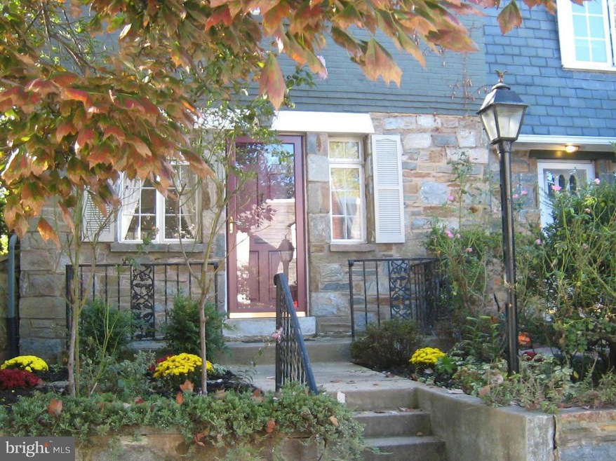 810 Devon Place, Alexandria, VA 22314 - photo 1