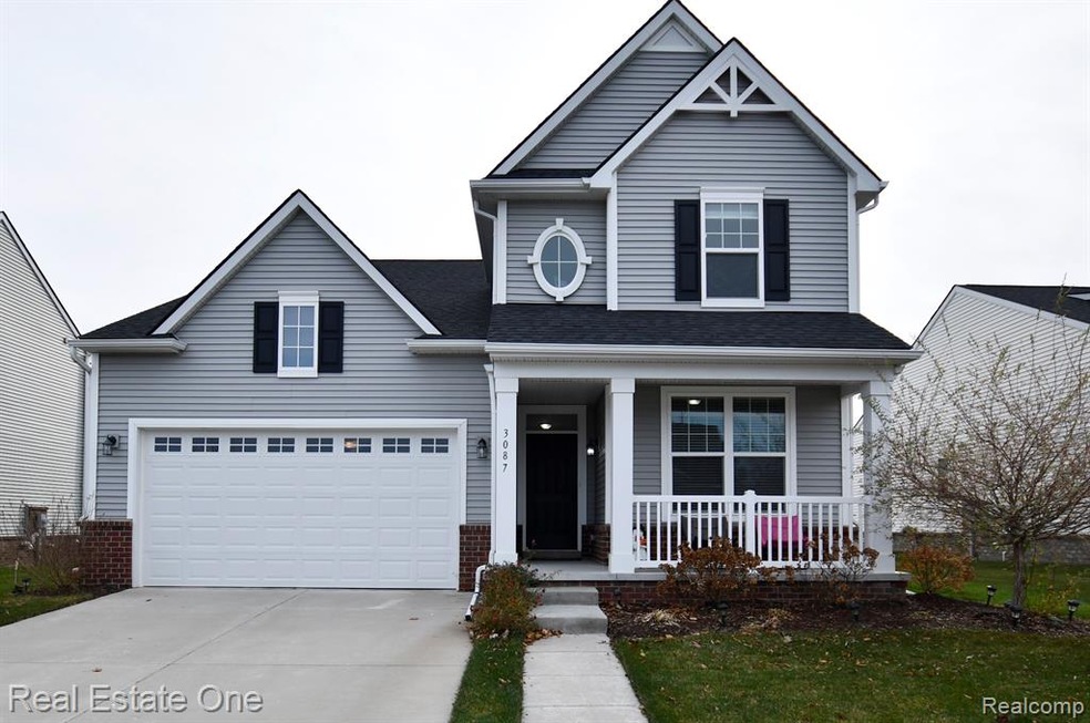 House Front1.jpg