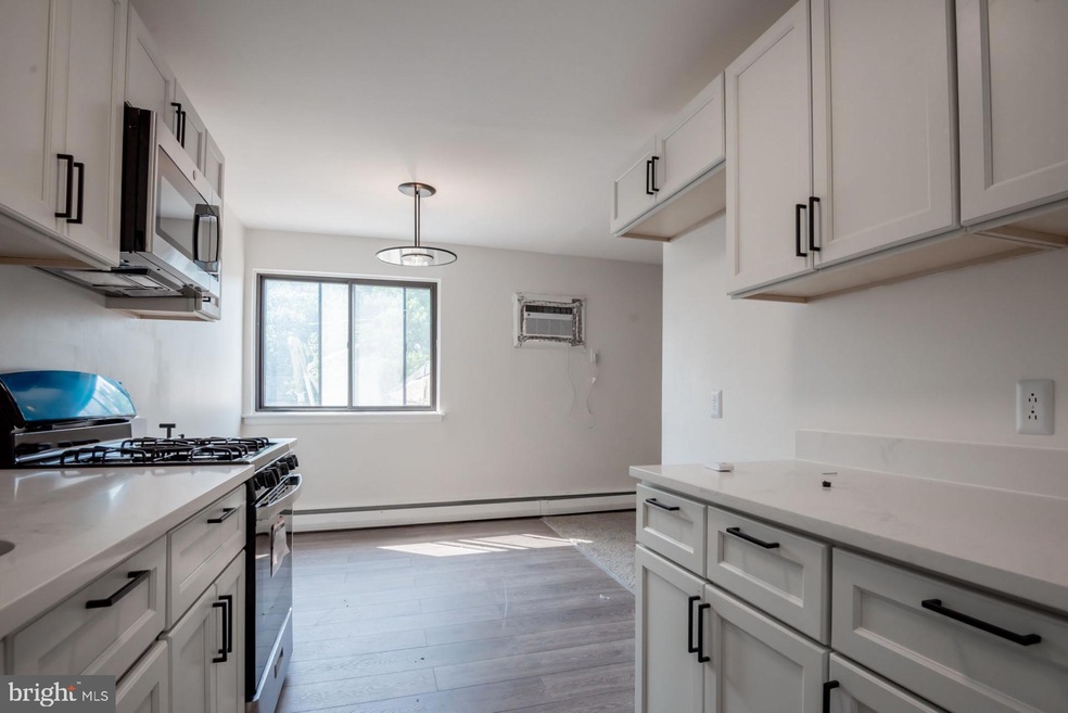 201 1/2 Philadelphia Pike unit 323, Wilmington, DE 19809 - photo 1