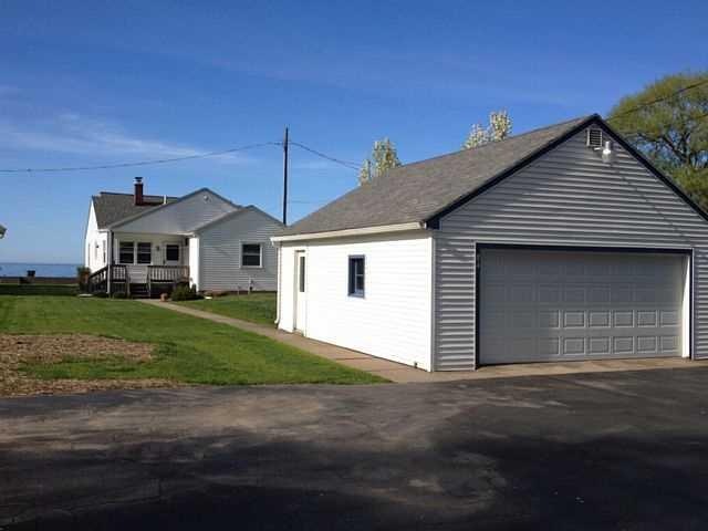Exterior Front. Welcome to 84 W. Beach Dr!