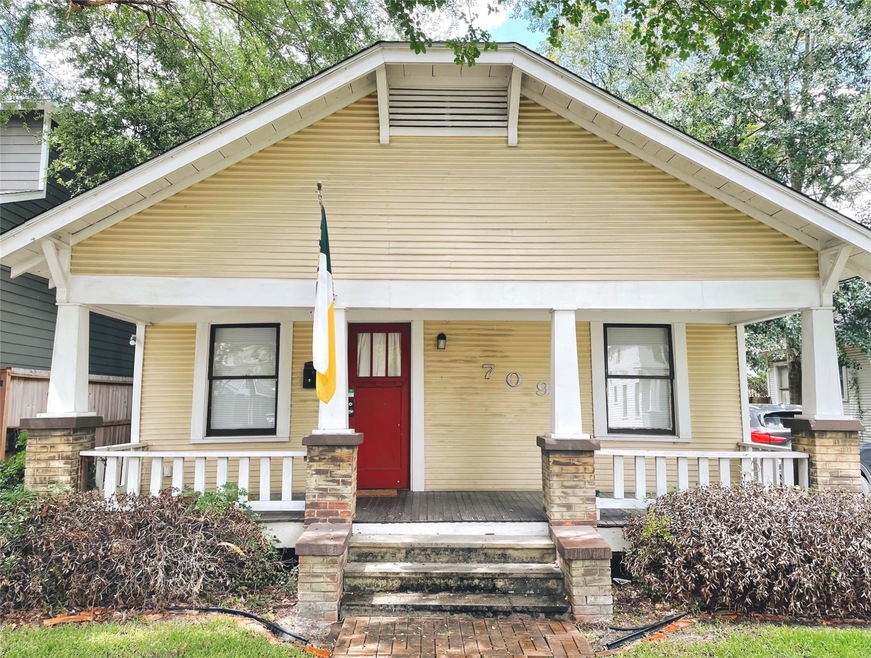 709 E 18th St, Houston, TX 77008 - photo 1