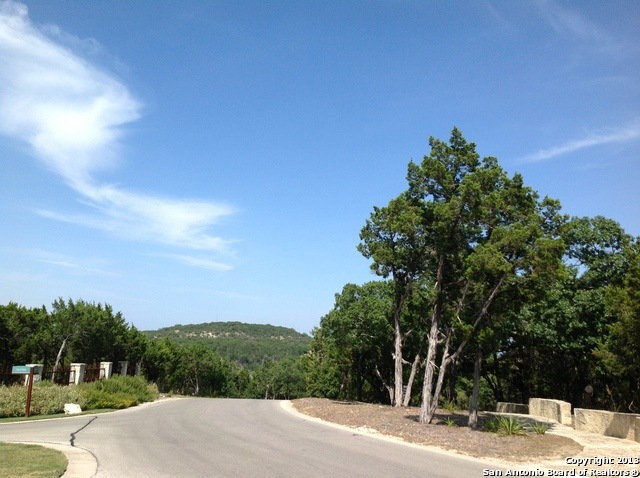 11306 Caliza Crest, Boerne, TX 78006 - photo 1