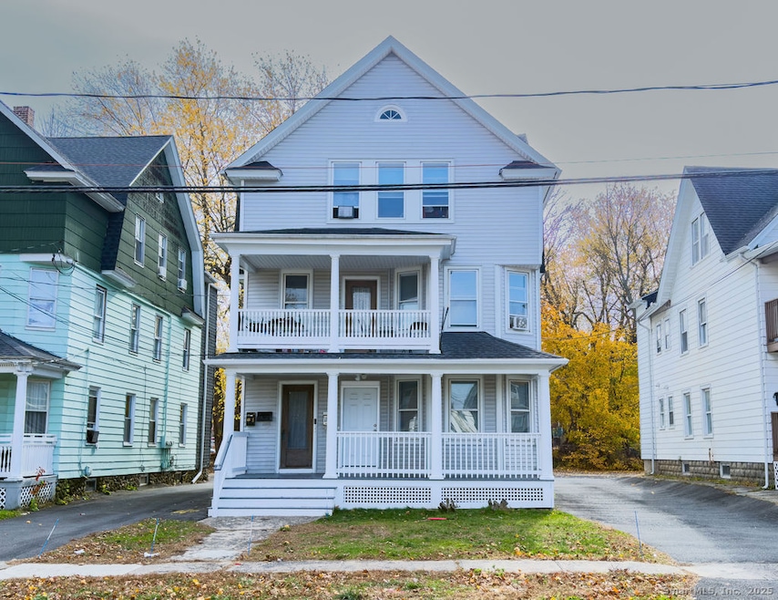 For Rent $1,700/month