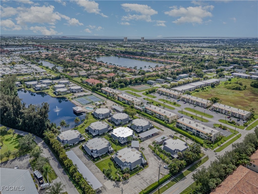 16051 Amberwood Lake Ct unit 4, Fort Myers, FL 33908 - photo 1