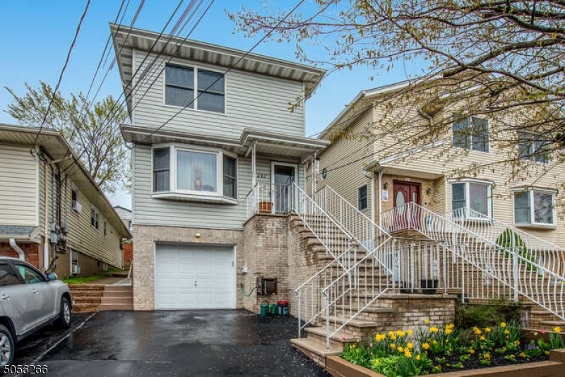 297 Farnham Ave, Lodi, NJ 07644 - photo 1