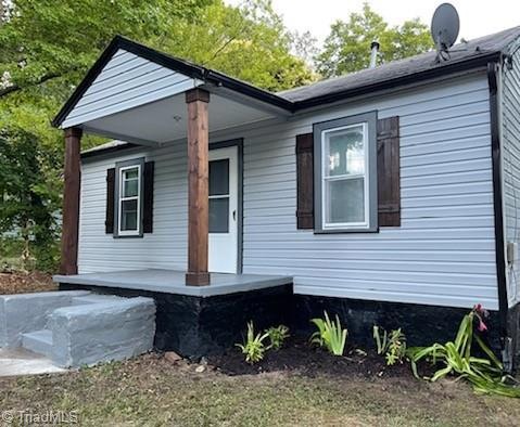 1304 Furlough Ave, High Point, NC 27260 - photo 1