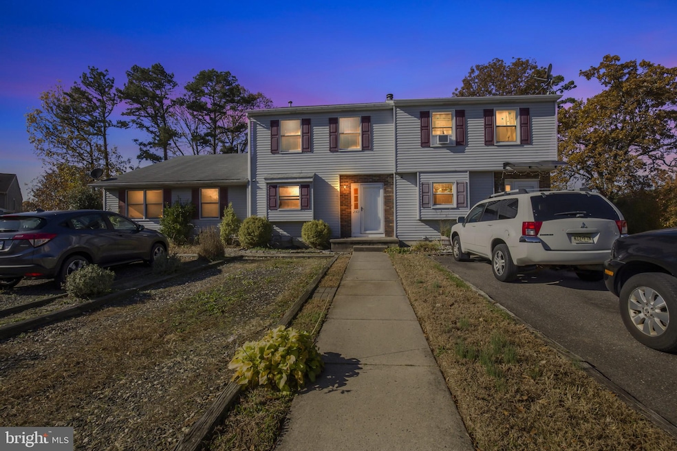 2303 Memorial Ct, Atco, NJ 08004 - photo 1