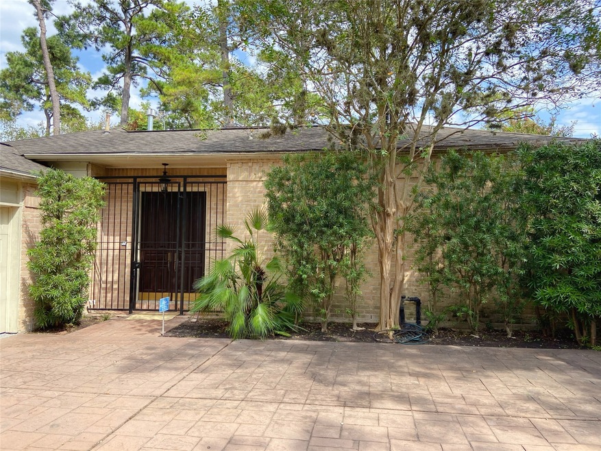 124 Gessner Rd, Houston, TX 77024 - photo 1