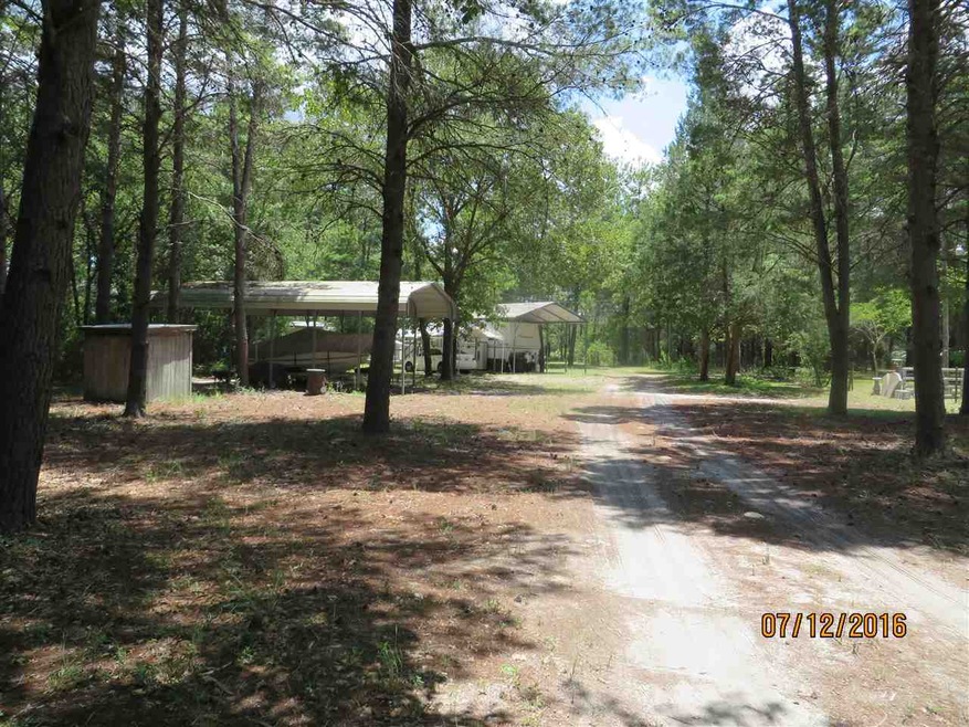 15772 Sea Horse Dr, Perry, FL 32348 - photo 1