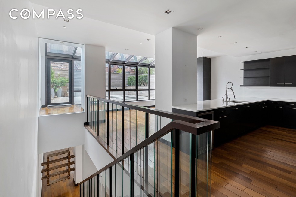 Sold $7,950,000 • Co-Listing Agent