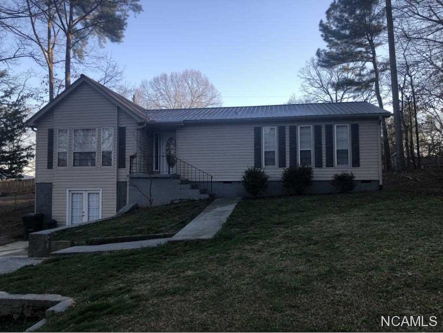 1308 Margaret St NW, Cullman, AL 35055 - photo 1