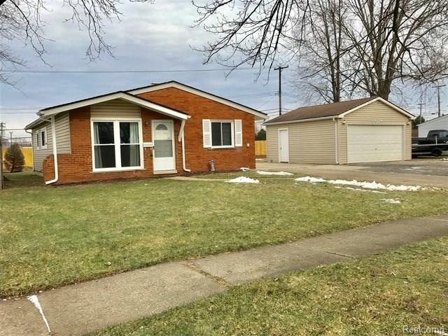 Large lot with 2 car detached garage