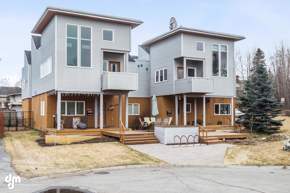 Exterior 8074-FULL