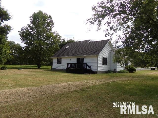195 Jones Rd, Harrisburg, IL 62946 - photo 1
