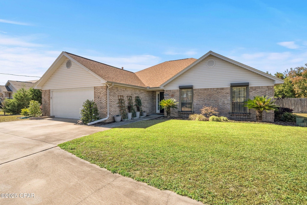 7048 Hugh Dr, Panama City, FL 32404 - photo 1