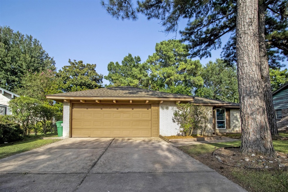 8610 Citation Ct, Houston, TX 77088 - photo 1