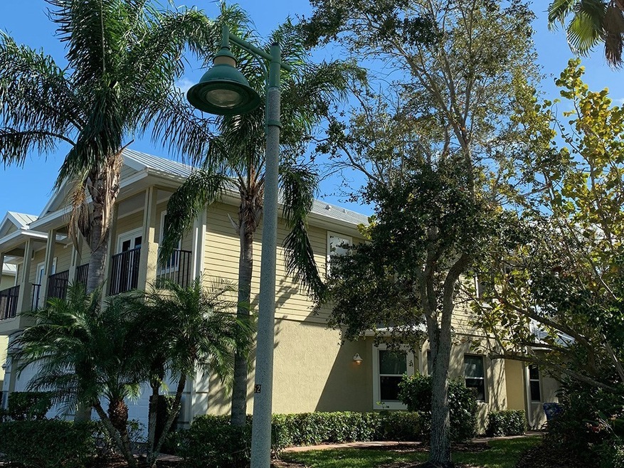 Corner unit with no buildings next to home